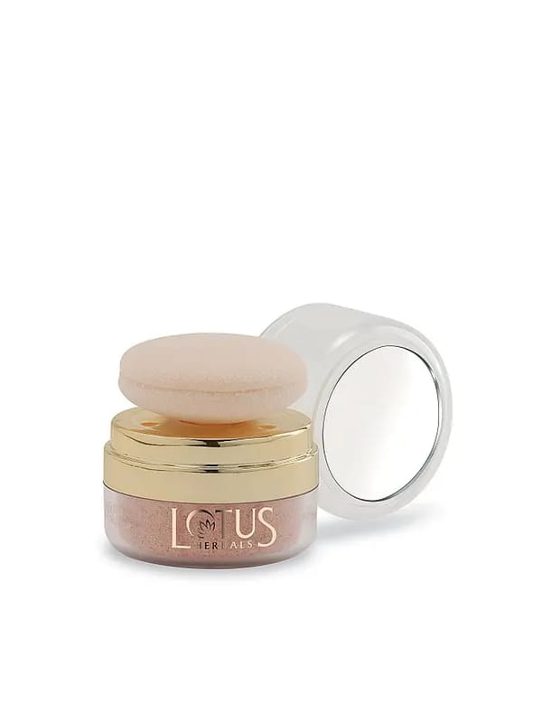 Lotus Herbals Natural Blend Translucent Rouge Lustre Compact Powder 840