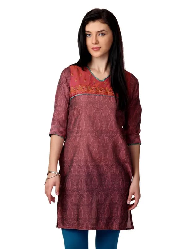 ALayna Women Brownish Pink Kurta