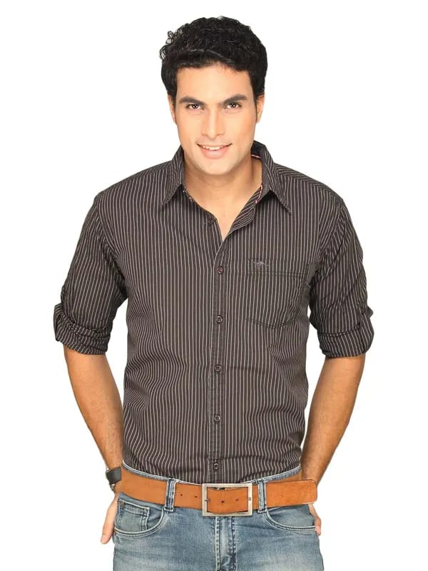 Highlander Men Black Striped Slim Fit Shirt