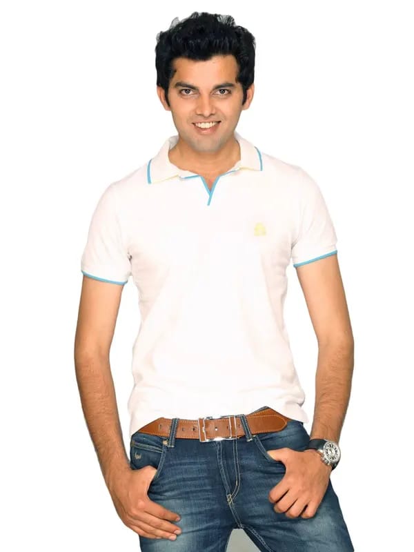 UCB Men's Johny Collar With Two Tone White T-shirt