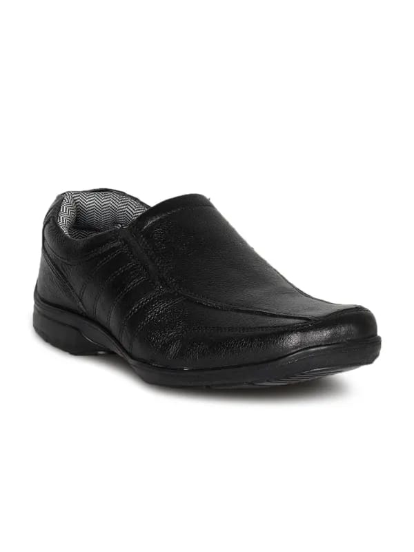 Red Tape Men's Black Shoe