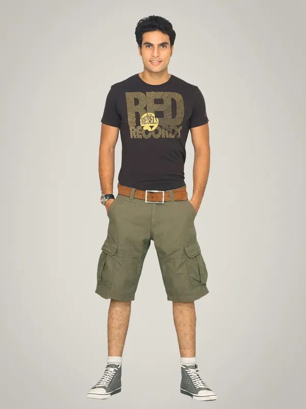 s.Oliver Men Pin Striped Olive Green Cargo Shorts