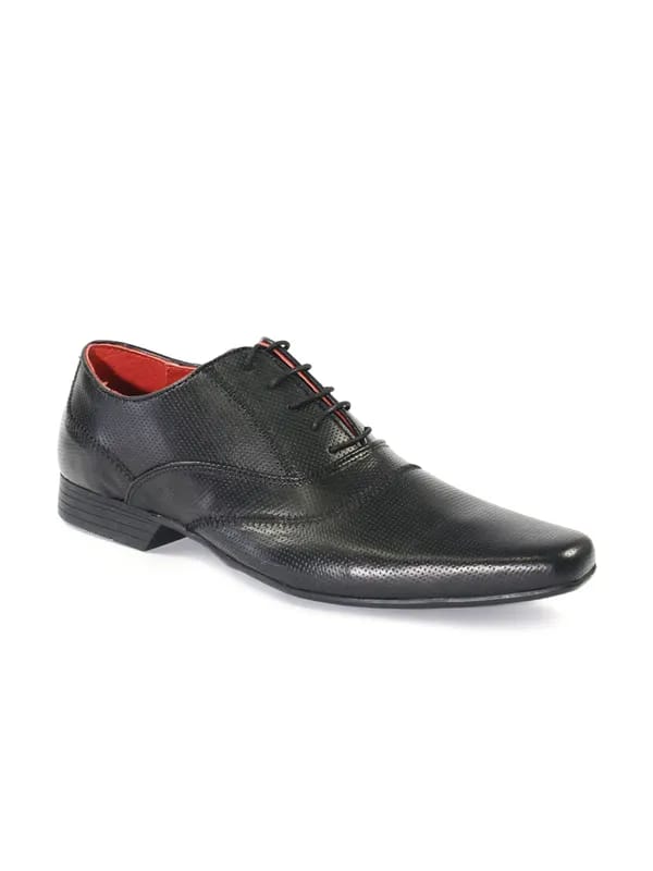 Red Tape Men Black Formal Shoe