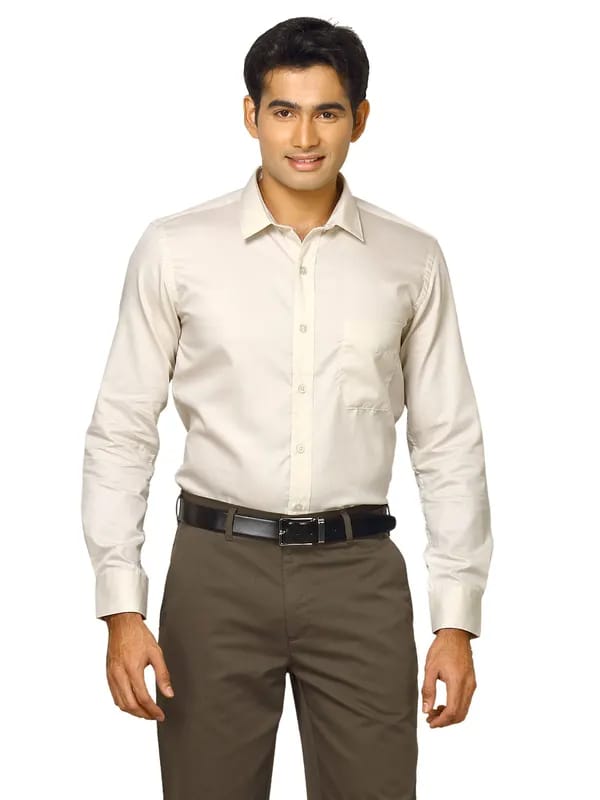 Mark Taylor Men Solid Cream Shirts