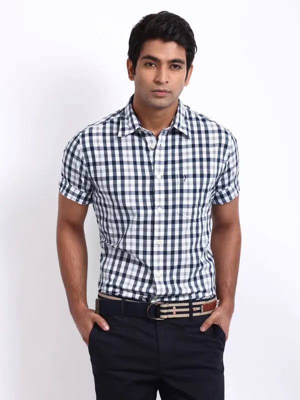 Indian Terrain Men Navy & White Checked Slim Fit Smart-Casual Shirt