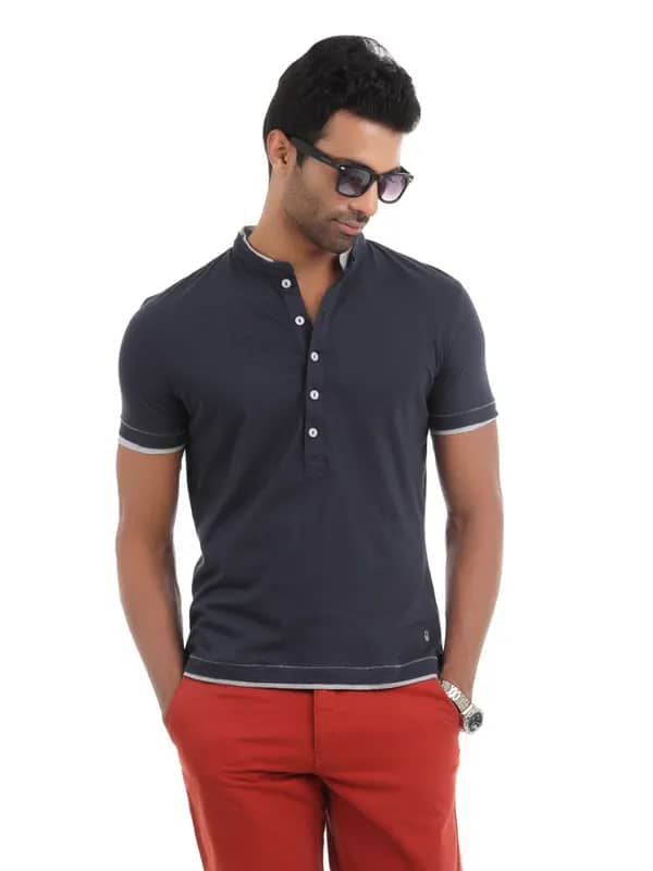 United Colors of Benetton Men Navy Blue T-shirt