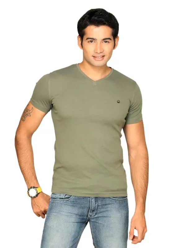 UCB Men's Contrast Logo Olive Green T-shirt